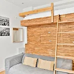 Charmant Studio Boulevard Voltaire